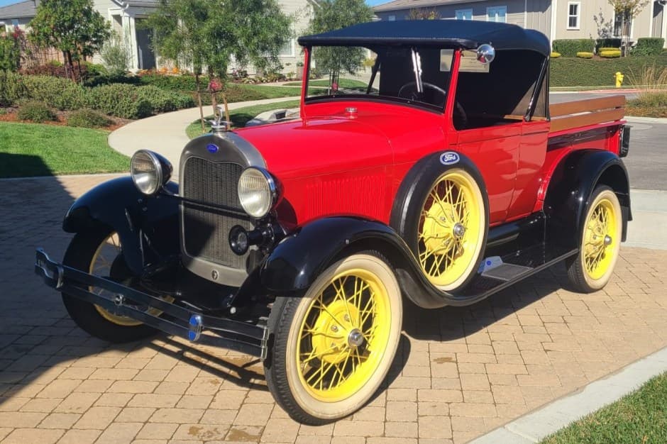 1929 Ford  sold for $13,500