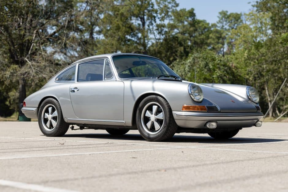 1968 Porsche 912 sold for $69,000