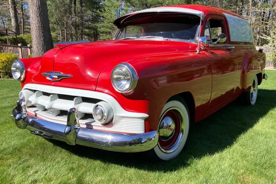 1953 Chevrolet 150, 210, & Bel Air (1953-1954) sold for $9,000