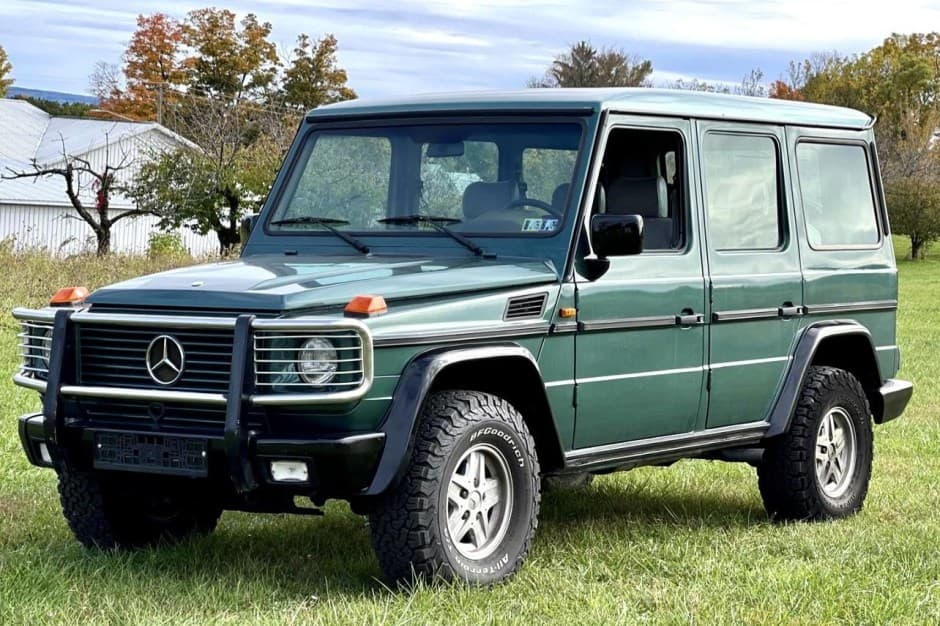 1990 Mercedes-Benz W463 G-Class (1990-2018) sold for $24,750