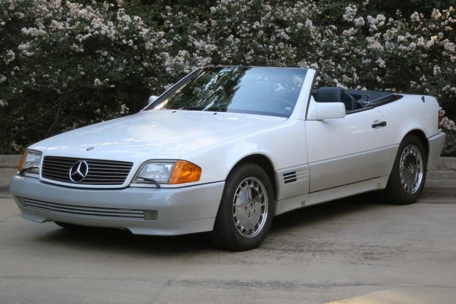 1992 Mercedes-Benz R129 SL sold for $6,800