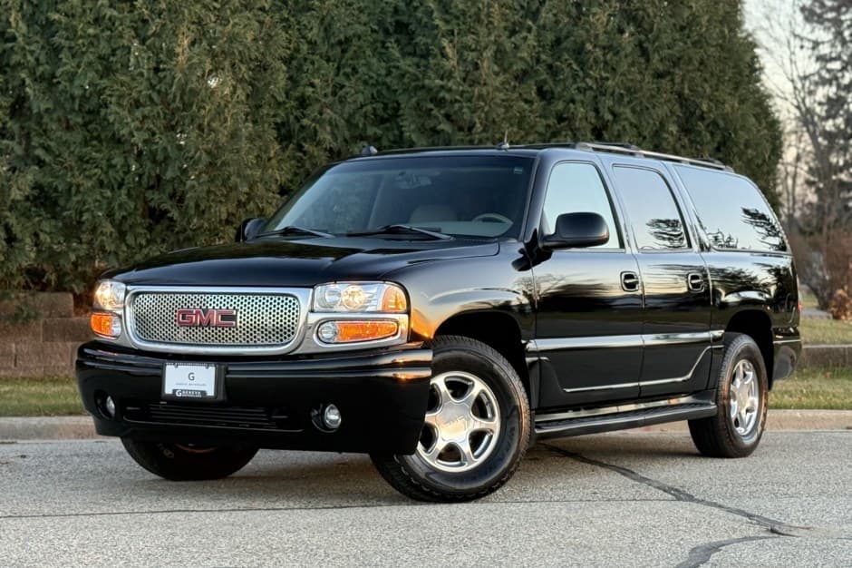 2004 GMC Yukon GMT800 sold for $20,500