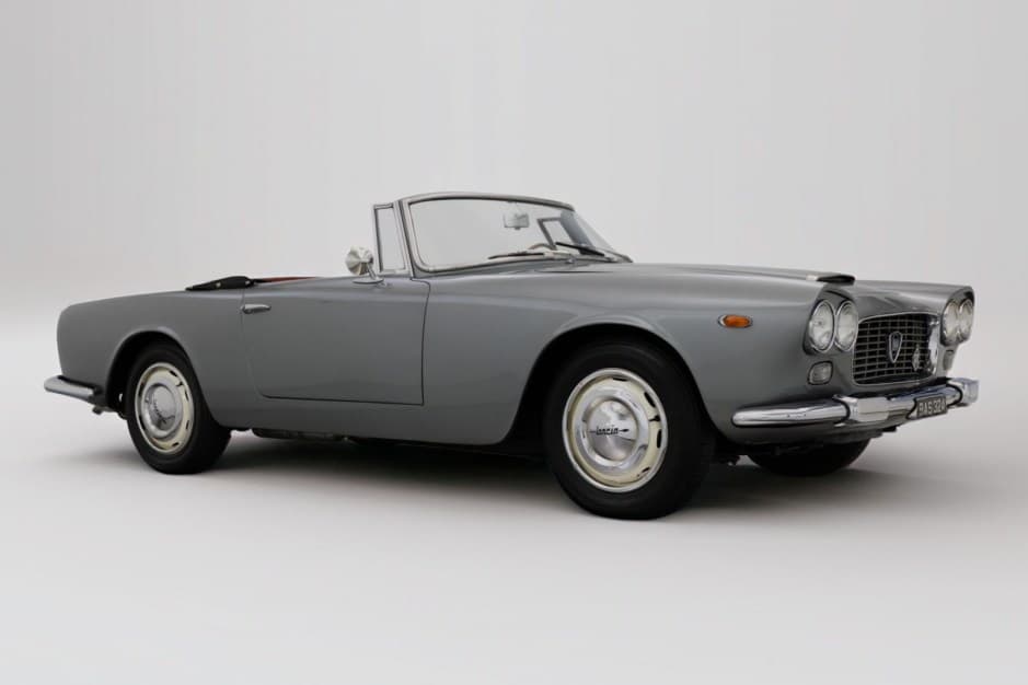 1961 Lancia Flaminia sold for $75,500