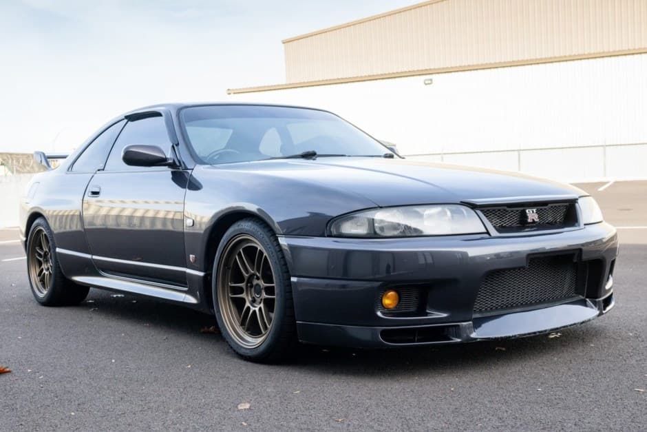 1995 Nissan R33 Skyline sold for $39,500