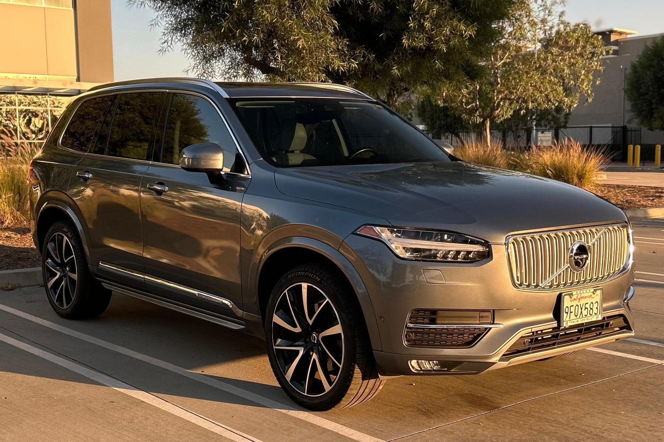 2018 Volvo XC90 sold for $14,350