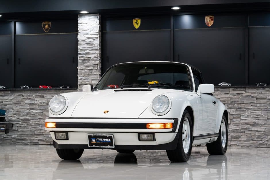 1988 Porsche 911 Carrera 3.2 sold for $77,000
