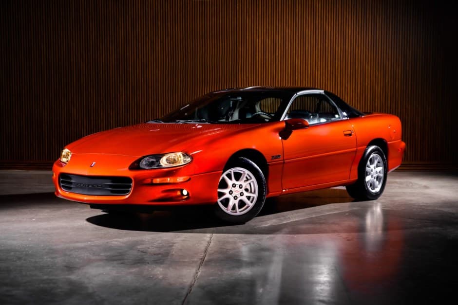 2002 Chevrolet Camaro (4th Generation – 1993-2002) sold for $18,251
