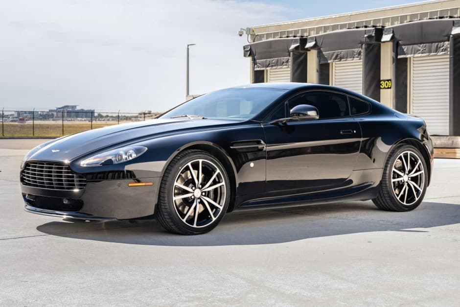 2011 Aston Martin V8 Vantage (2006+) sold for $47,000