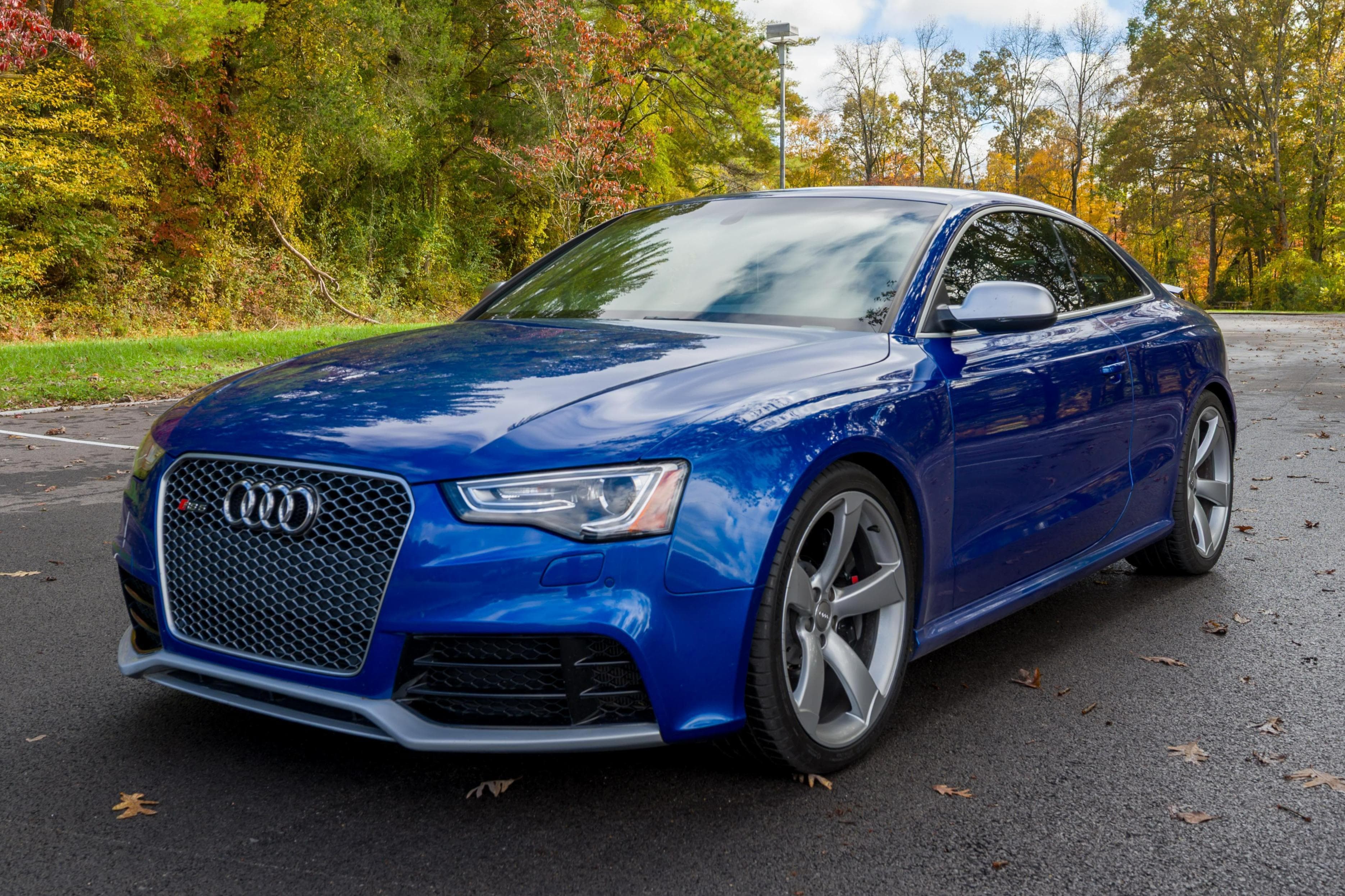 2014 Audi RS5 sold for $33,250