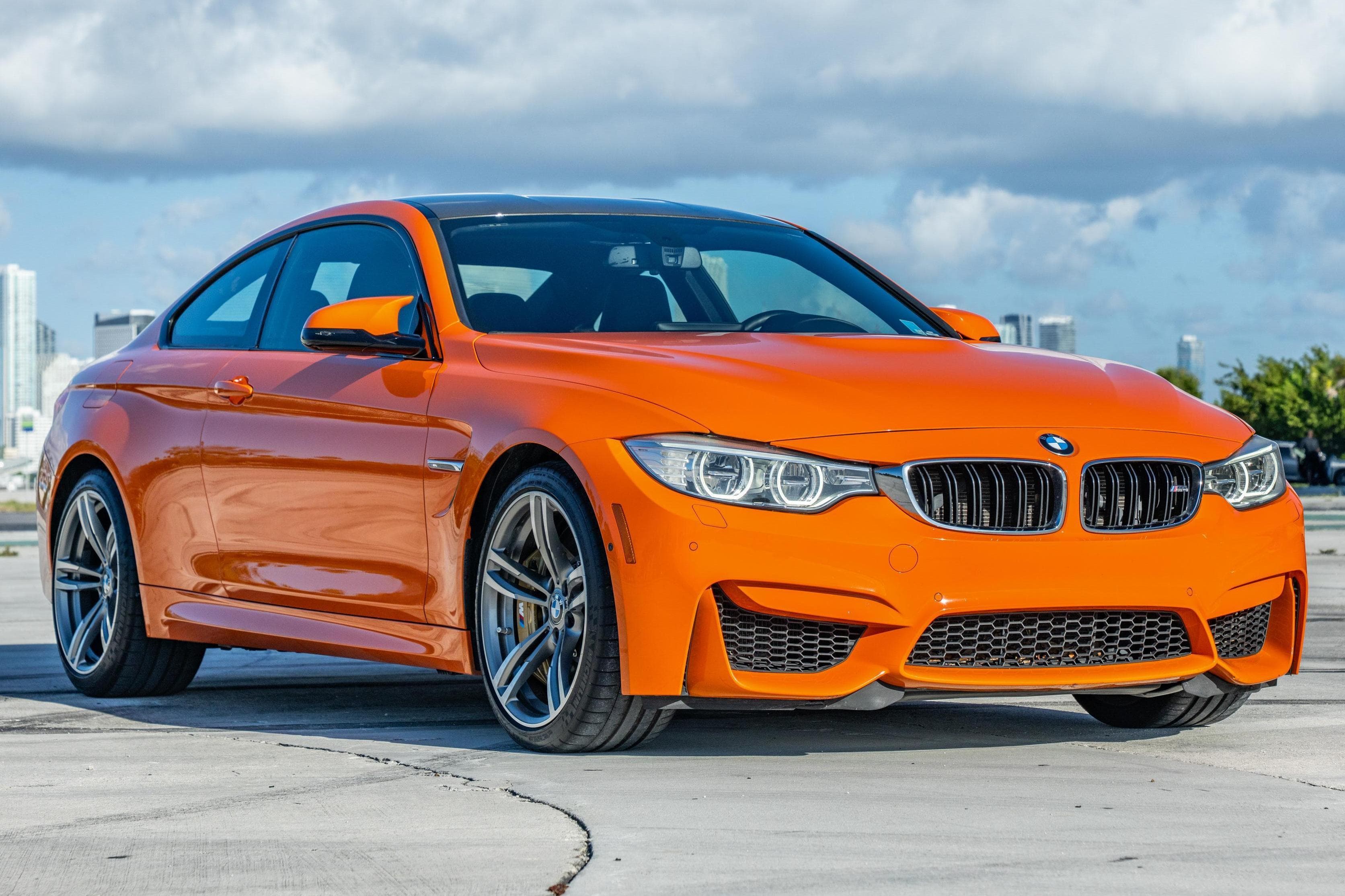 2015 BMW F8X M4 sold for $33,333