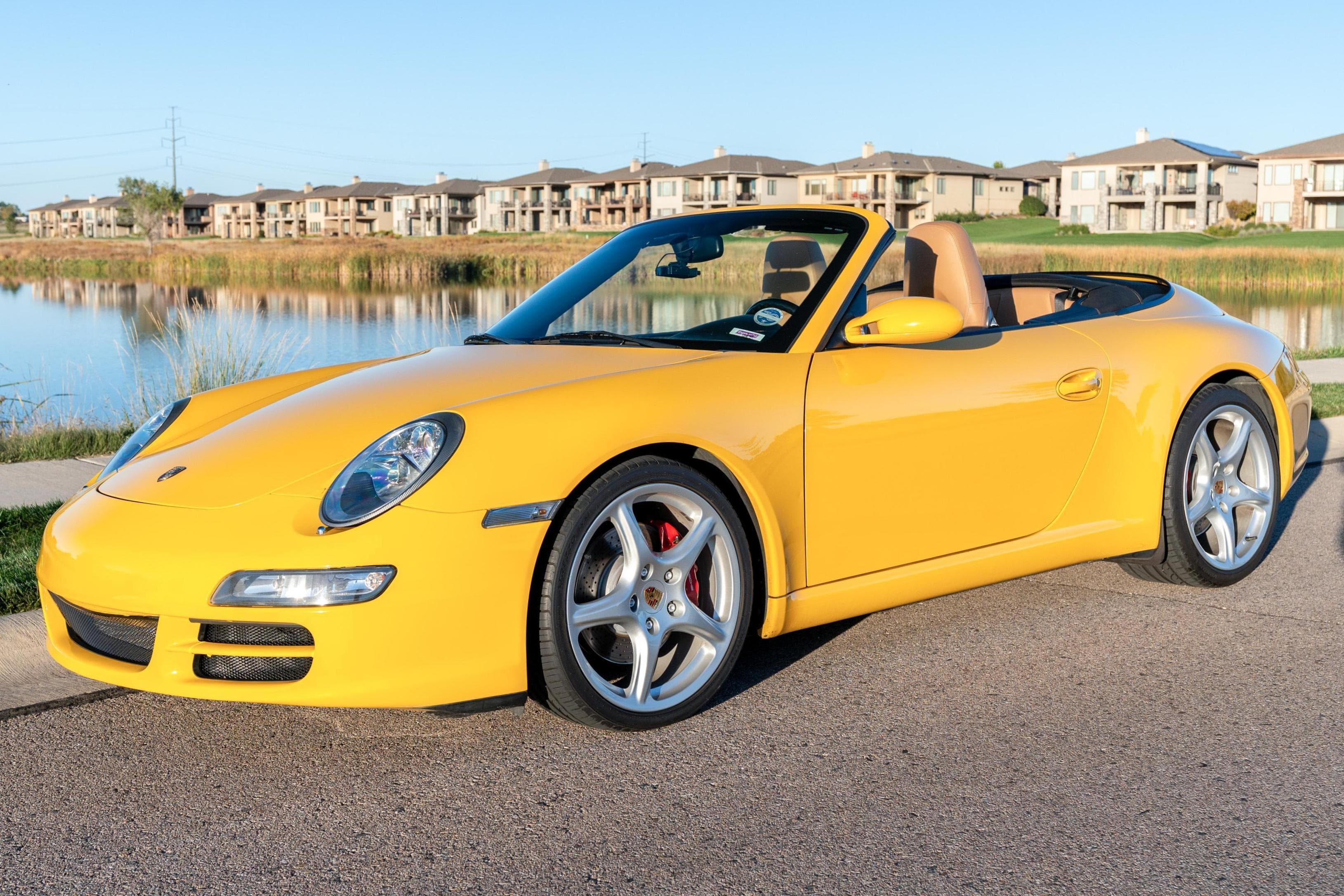 2006 Porsche 997 911 sold for $32,750