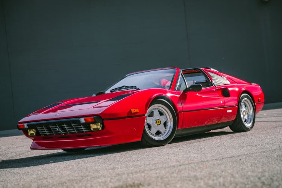 1985 Ferrari 308 GTB/GTS sold for $120,000