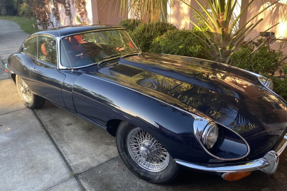 1970 Jaguar XKE Series II sold for $53,500