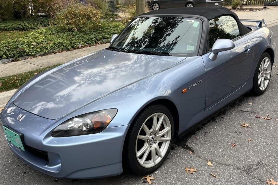 2005 Honda AP2 S2000 sold for $26,000