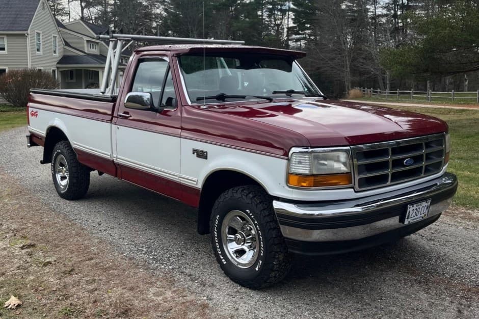 1993 Ford F-Series 1992-1997 sold for $15,250