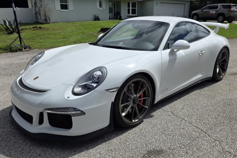 2016 Porsche 991 GT3 sold for $127,000