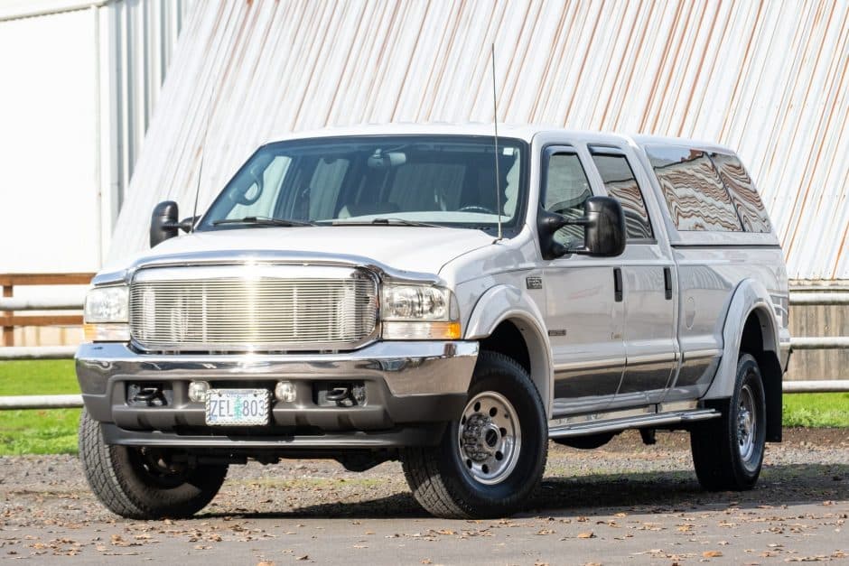 2002 Ford Super Duty 1999-2007 sold for $36,250