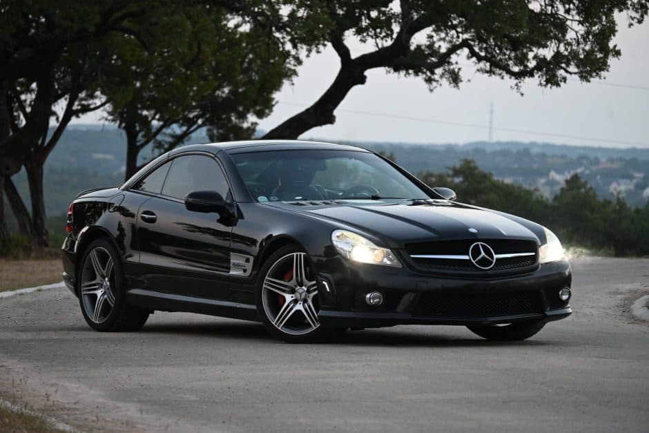 2009 Mercedes-Benz R230 SL sold for $11,500