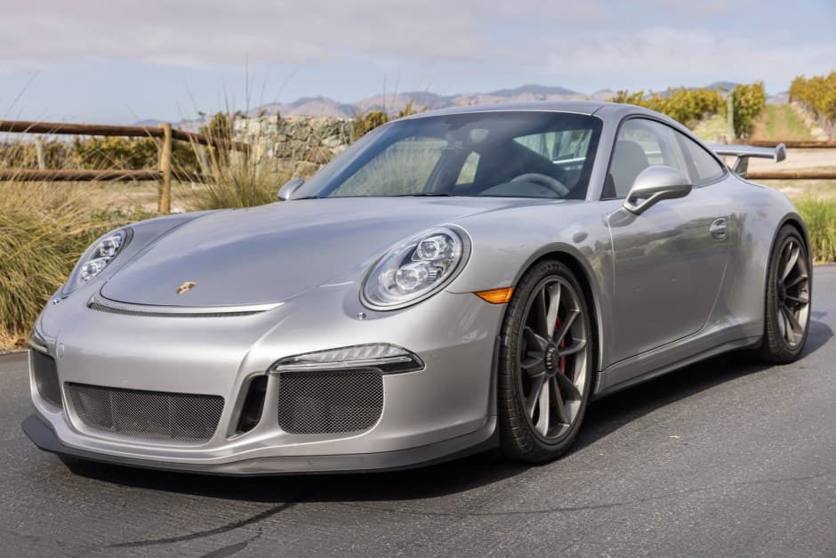 2015 Porsche 991 GT3 sold for $141,000