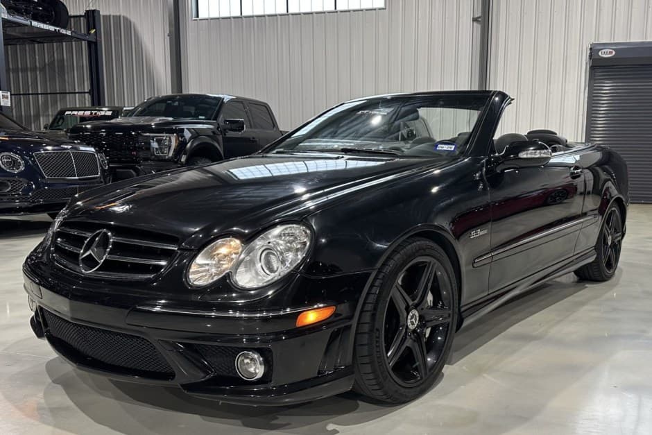2007 Mercedes-Benz CLK-Class sold for $17,750