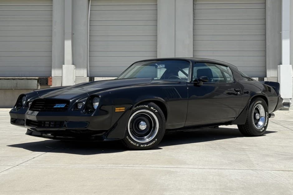 1979 Chevrolet Camaro (2nd Generation – 1970-1981) sold for $9,000