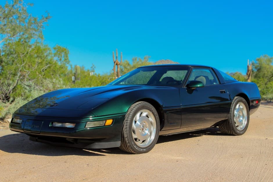 1996 Chevrolet Corvette C4 Coupe (1992-1996) sold for $10,500