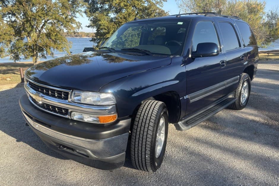 2005 Chevrolet Tahoe GMT800 sold for $20,001