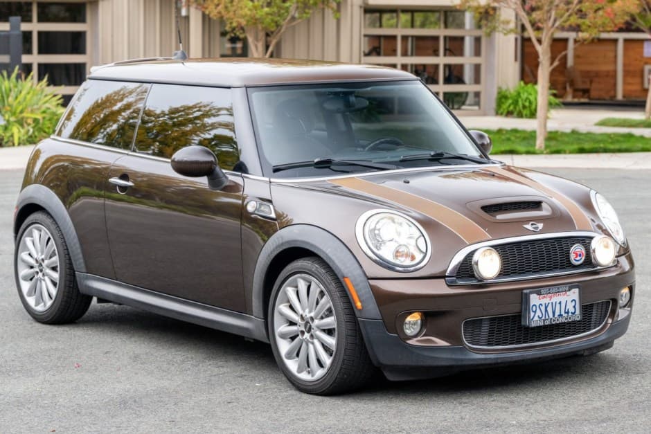 2010 Mini R56 Cooper, Cooper S, and John Cooper Works sold for $9,000