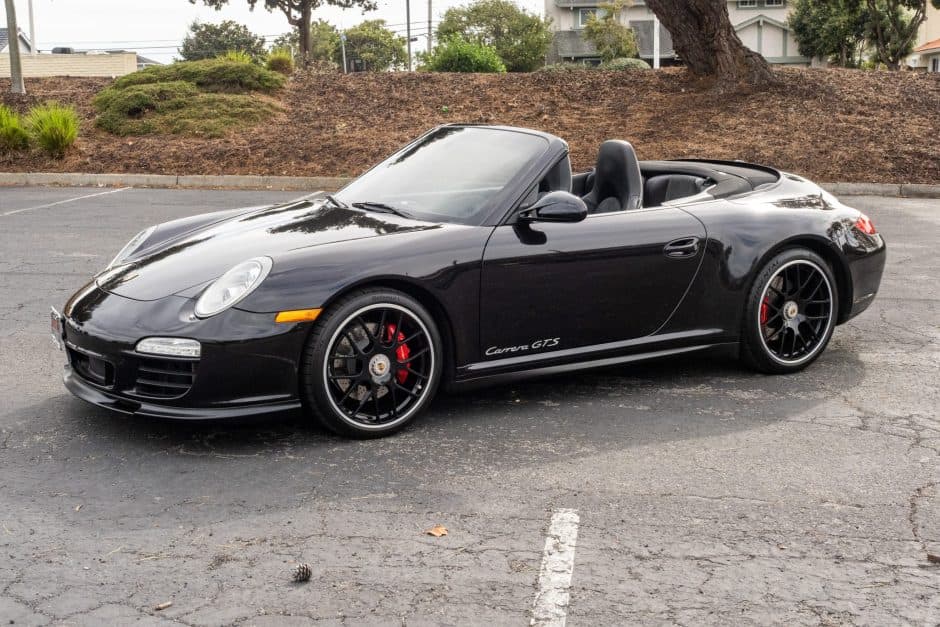 2012 Porsche 997 911 (Non-Turbo/GT2/GT3) sold for $83,000