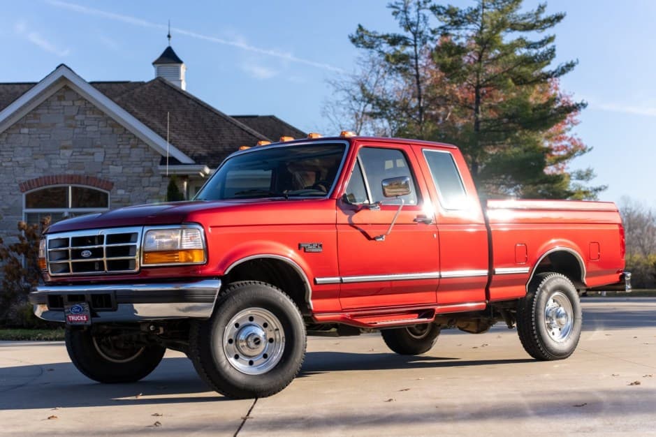 1996 Ford F-Series 1992-1997 sold for $33,750