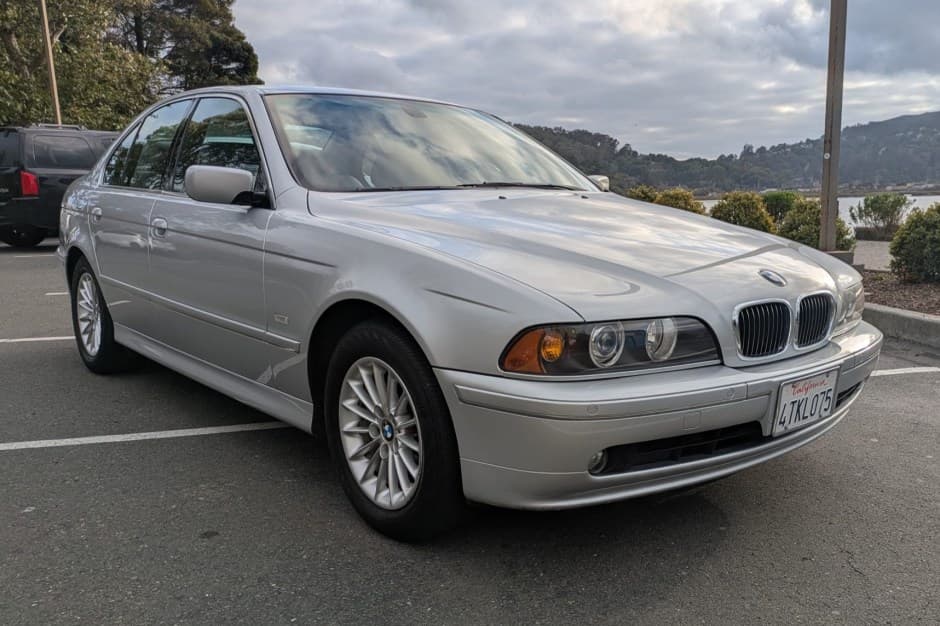 2001 BMW E39 5-Series sold for $6,200