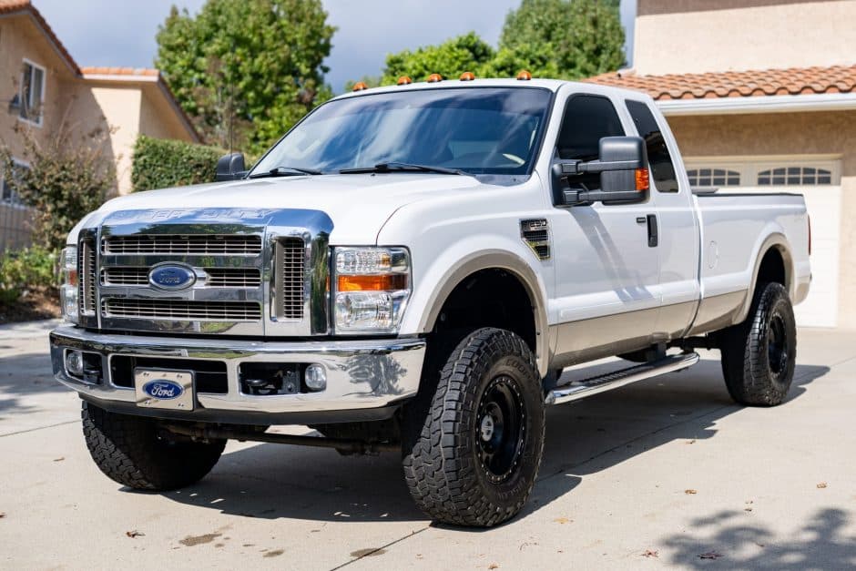2008 Ford Super Duty 2008-2010 sold for $30,250