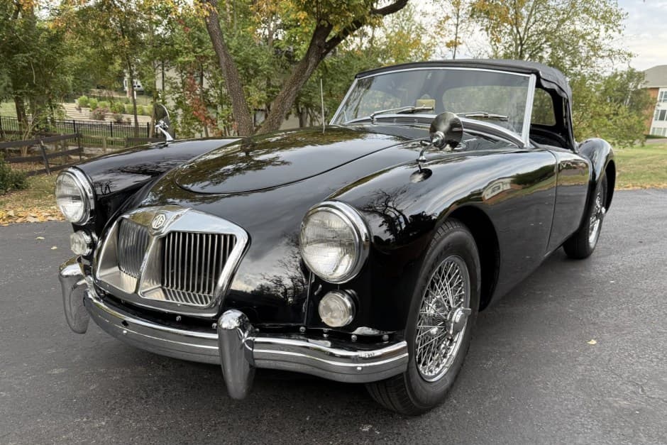 1962 MG MGA sold for $31,500