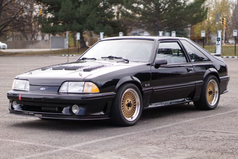 1991 Ford Fox-Body Mustang sold for $17,000