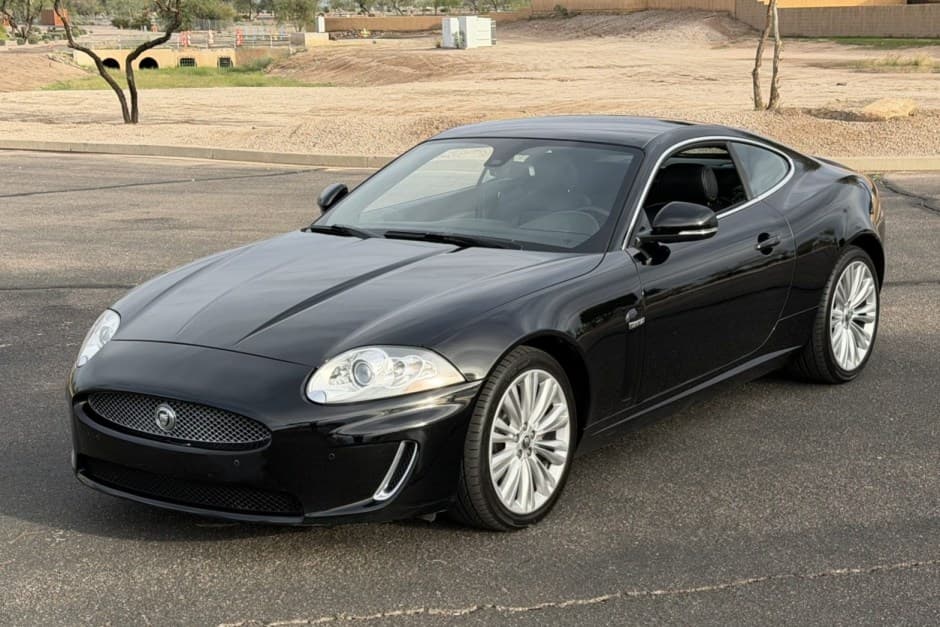 2011 Jaguar XK sold for $10,700