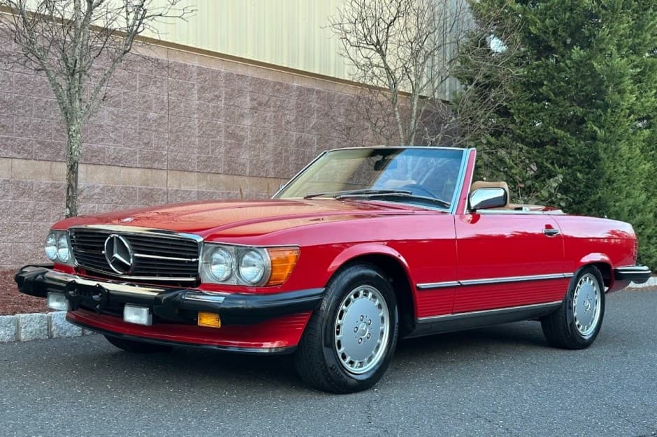 1988 Mercedes-Benz R107 SL sold for $85,500