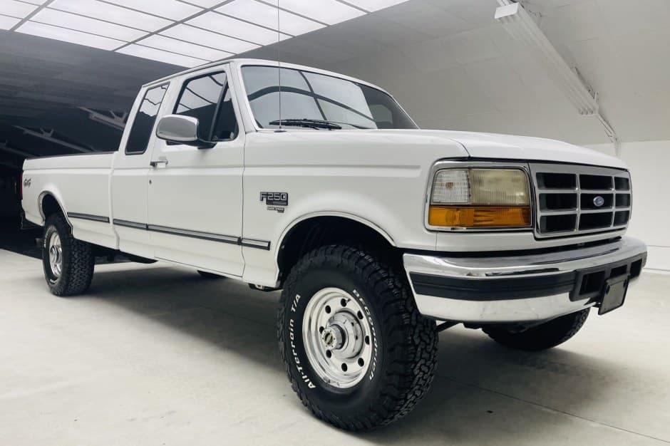 1996 Ford F-Series 1992-1997 sold for $21,500