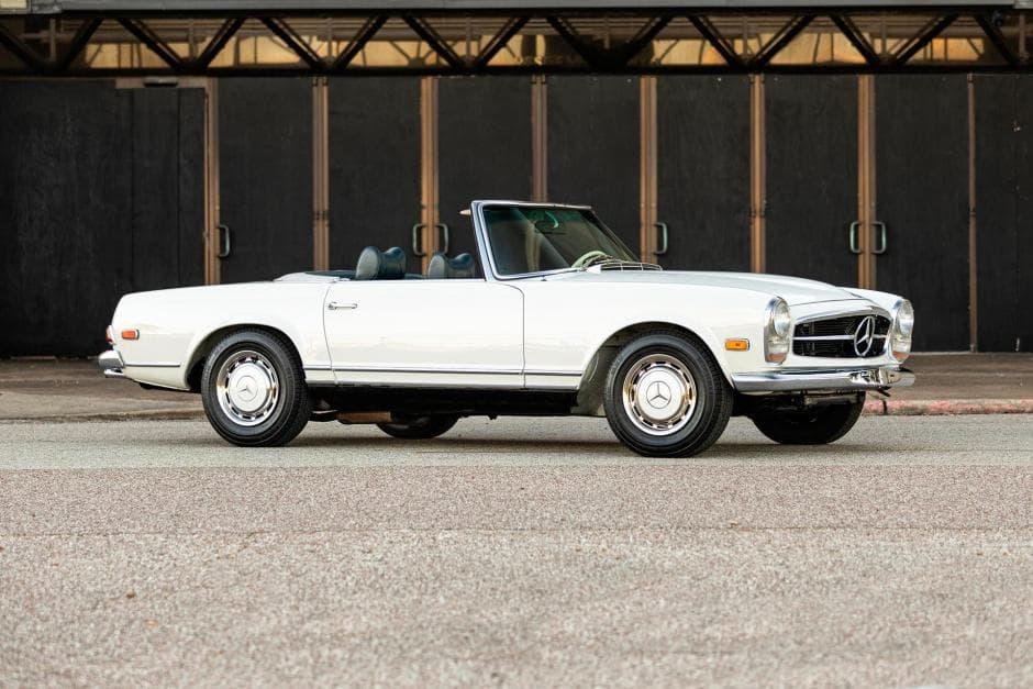 1969 Mercedes-Benz W113 SL sold for $89,000