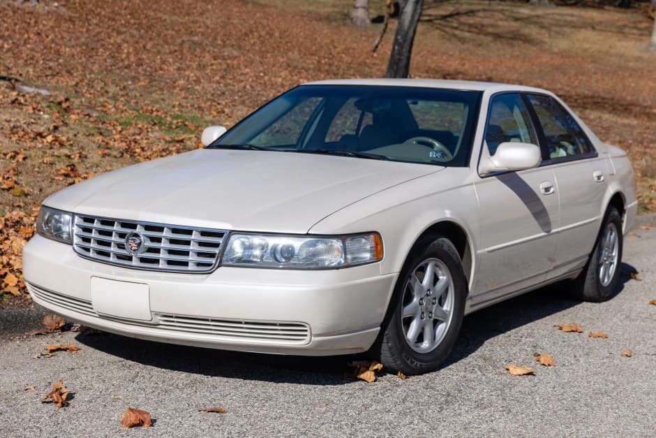 2001 Cadillac Seville sold for $5,800