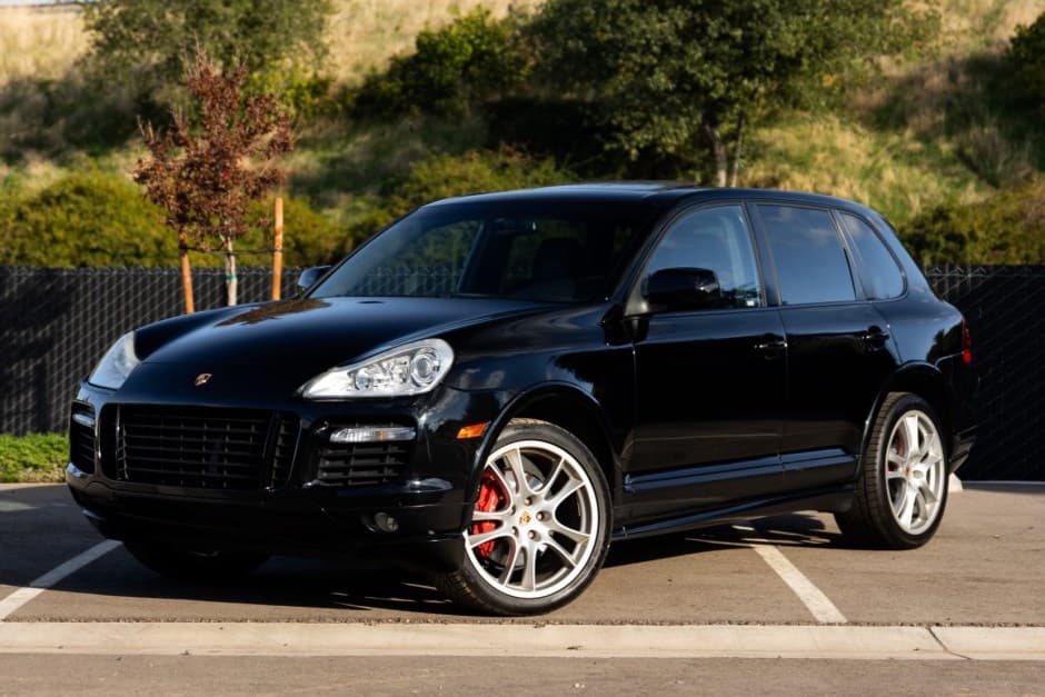 2008 Porsche 955/957 Cayenne (2003-2010) sold for $63,000