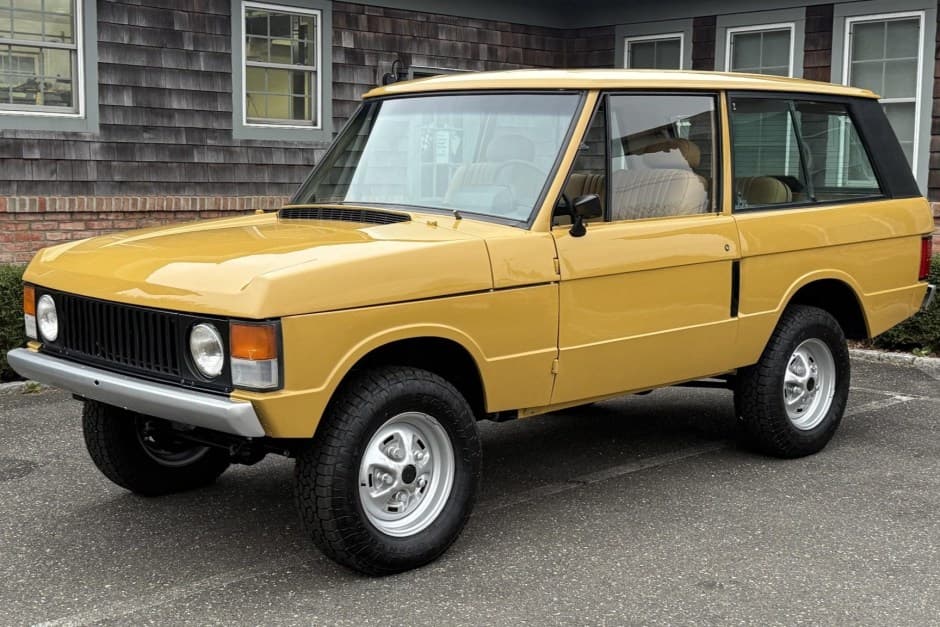 1979 Land Rover Range Rover Classic sold for $17,250