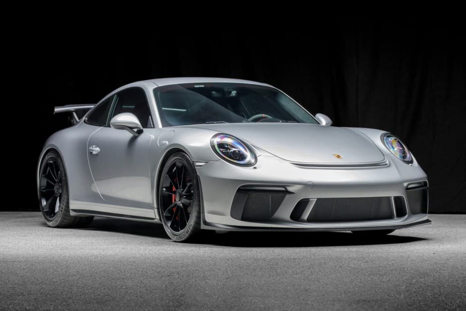 2018 Porsche 991 GT3 sold for $213,000