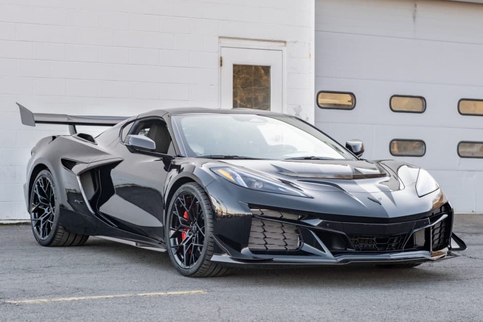 2026 Chevrolet Corvette C8 sold for $285,000