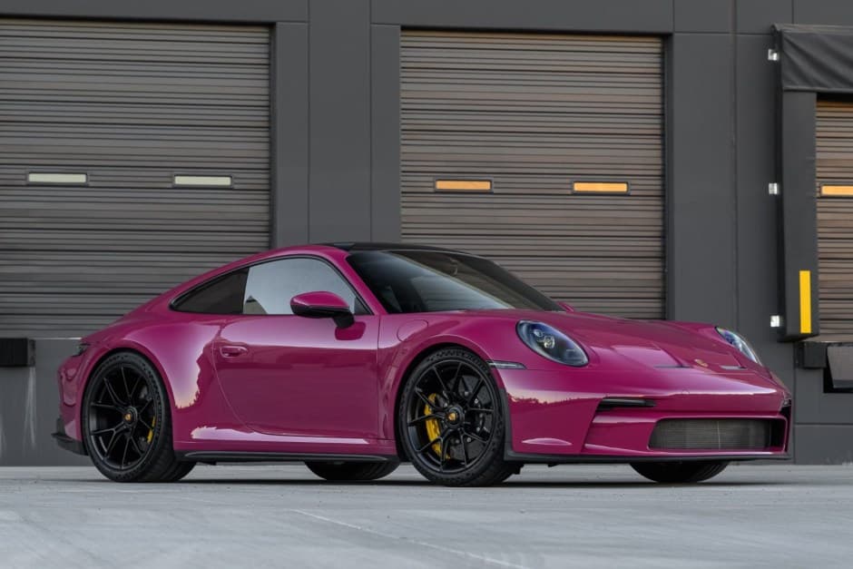 2022 Porsche 992 GT3 sold for $284,000