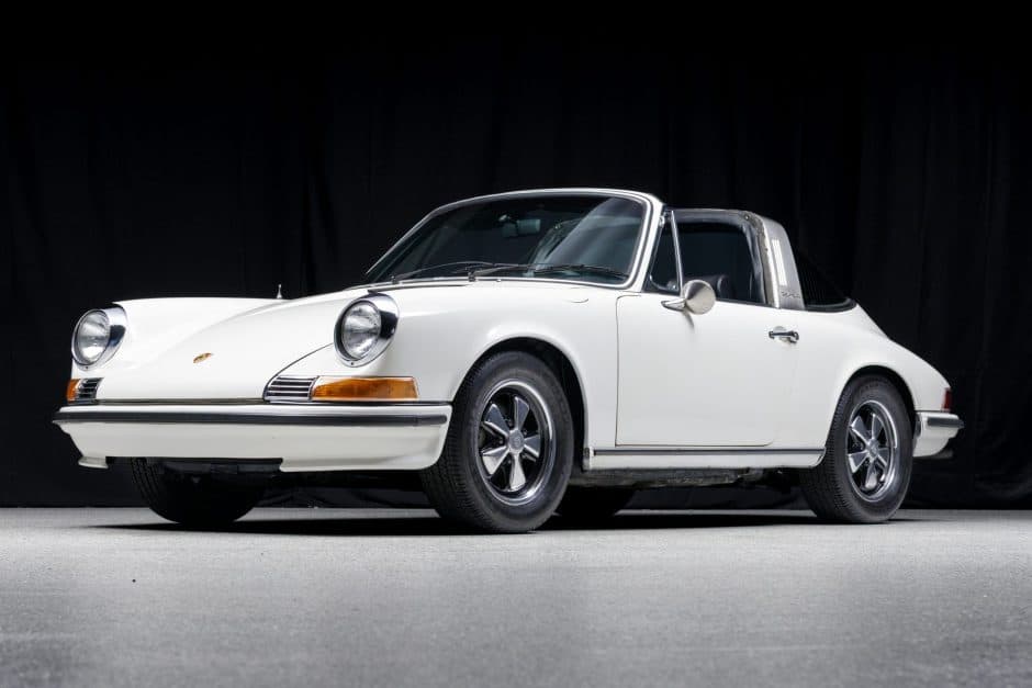1971 Porsche LWB 911T (1969-1973) sold for $49,971