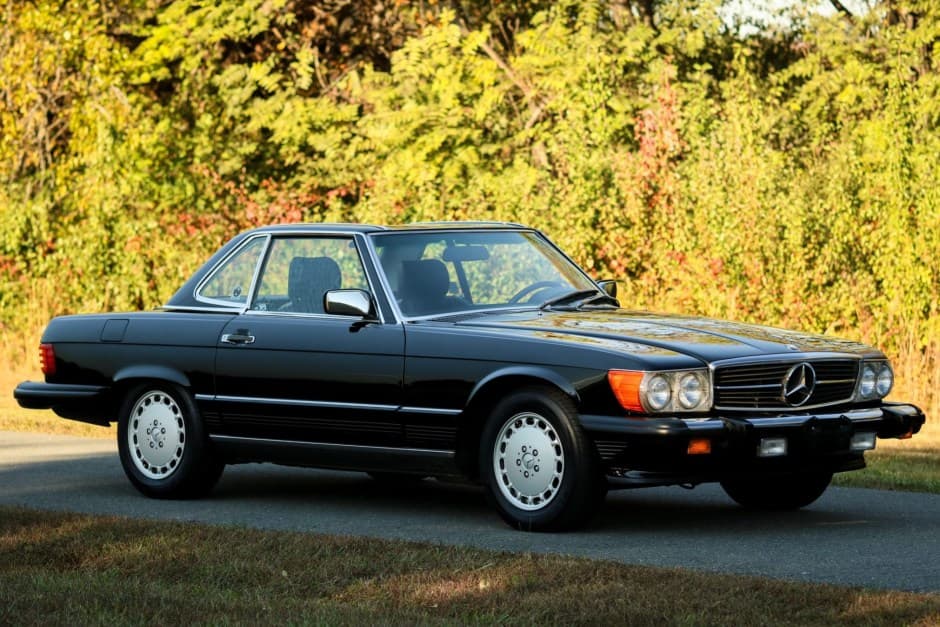 1988 Mercedes-Benz R107 SL sold for $52,000