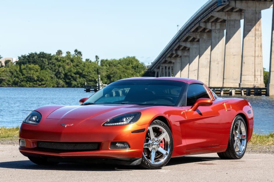 2005 Chevrolet Corvette C6 Coupe sold for $22,500