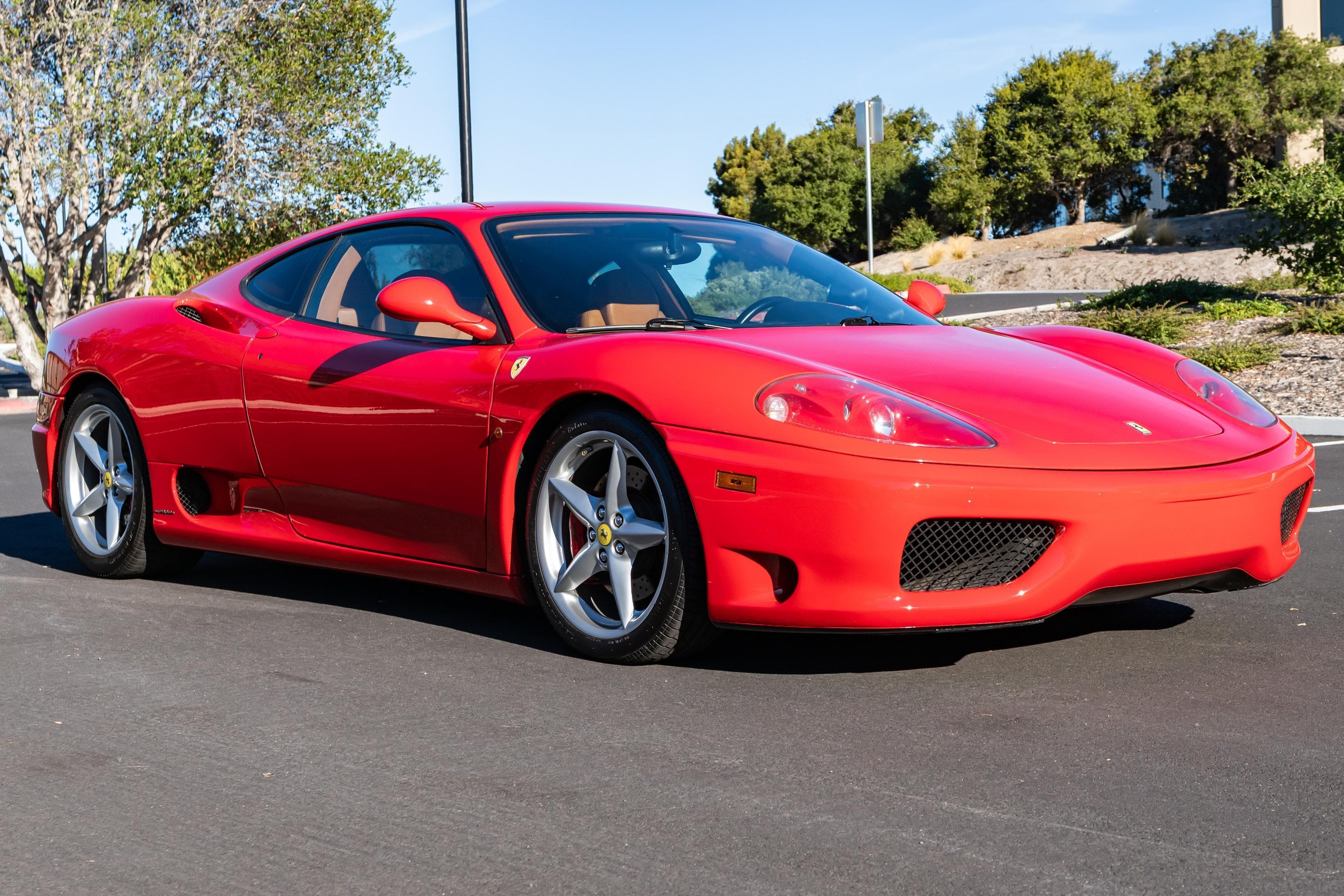 2001 Ferrari 360 sold for $71,028