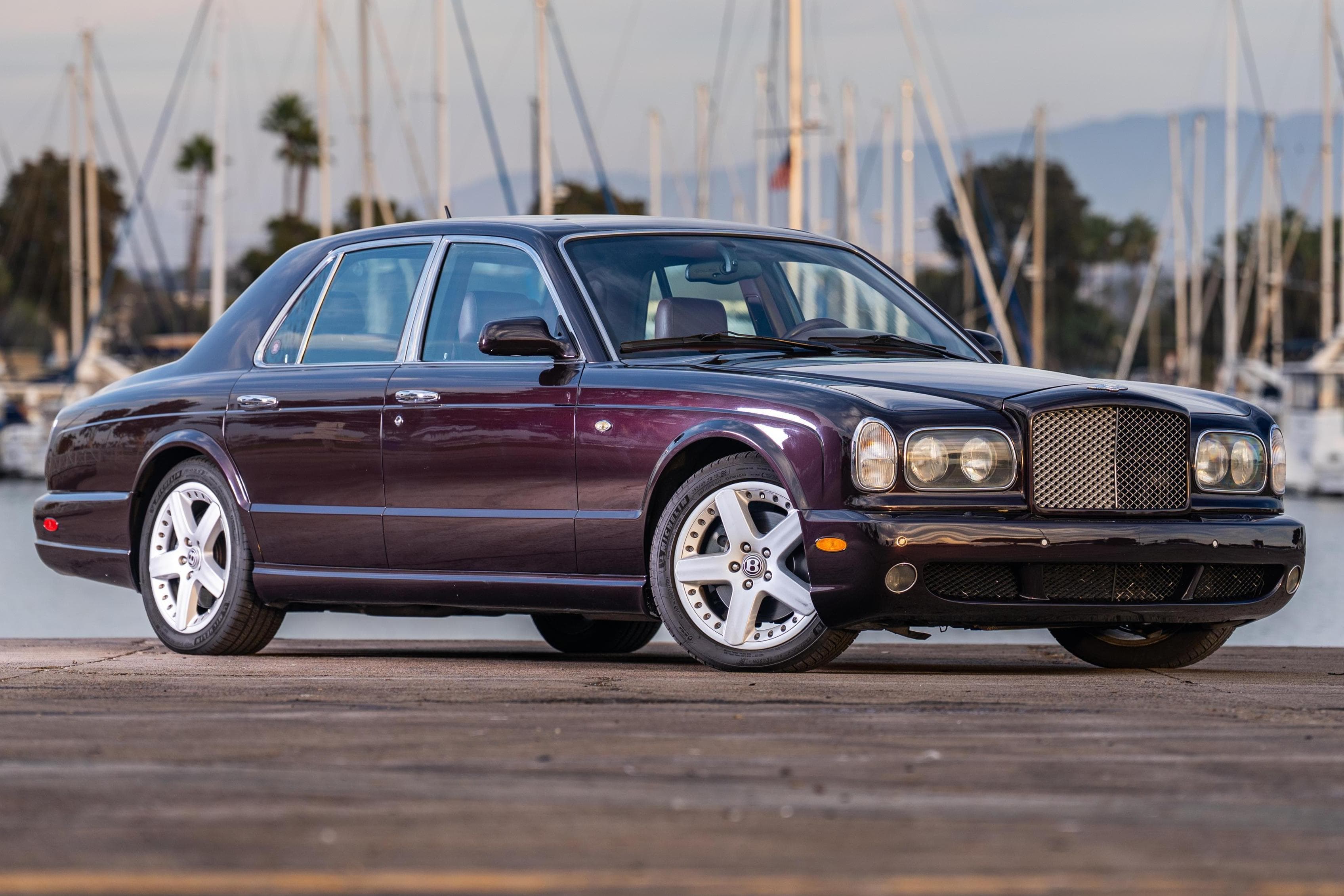 2002 Bentley Arnage sold for $19,250