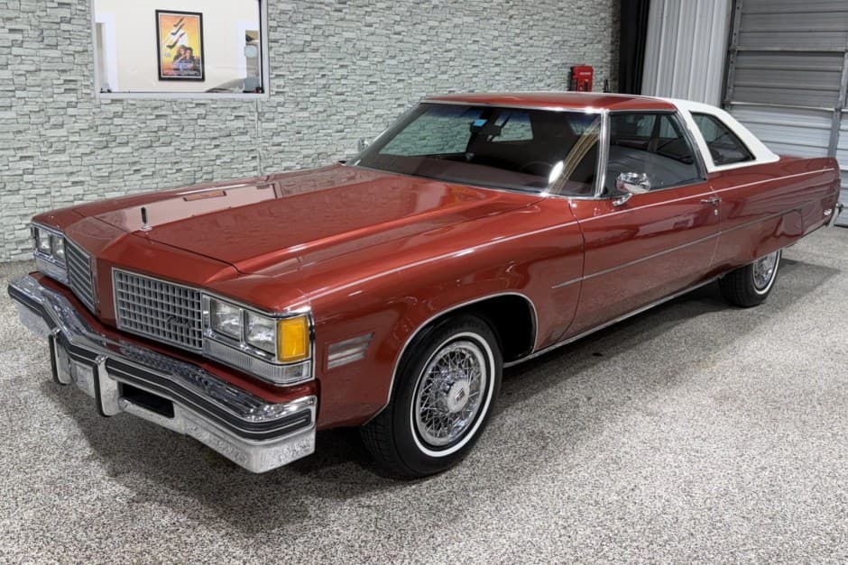 1976 Oldsmobile 98 sold for $17,250